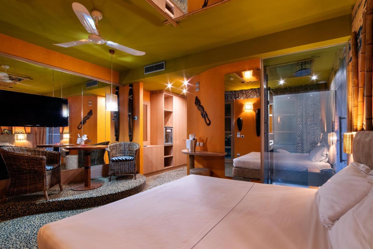 Motel Hotel Piranha 카메리아노 외부 사진